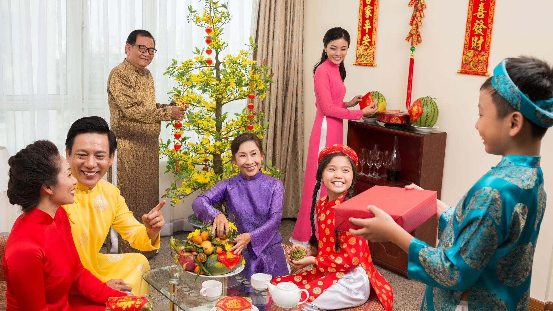 gia dinh tet sum vay