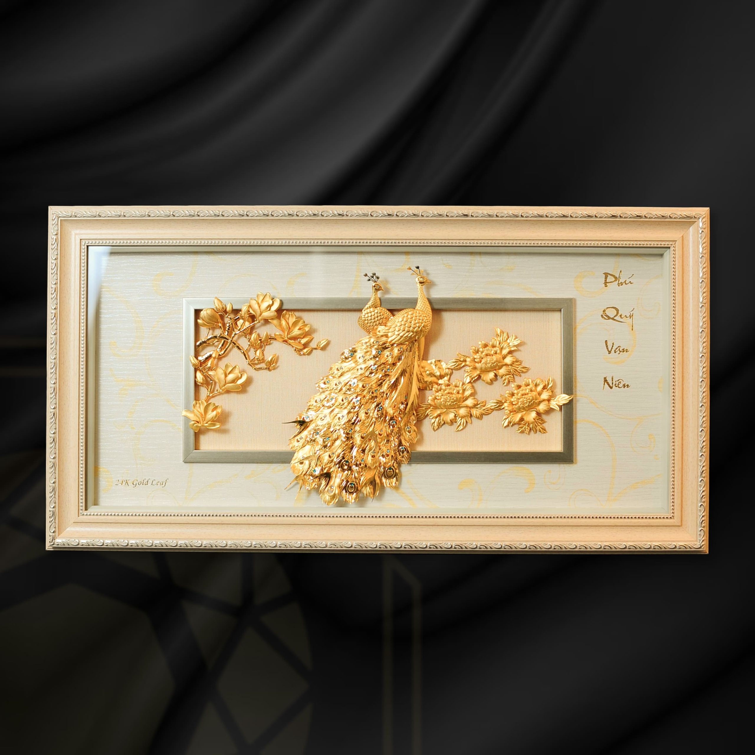 Tranh Chim công dát vàng 24K