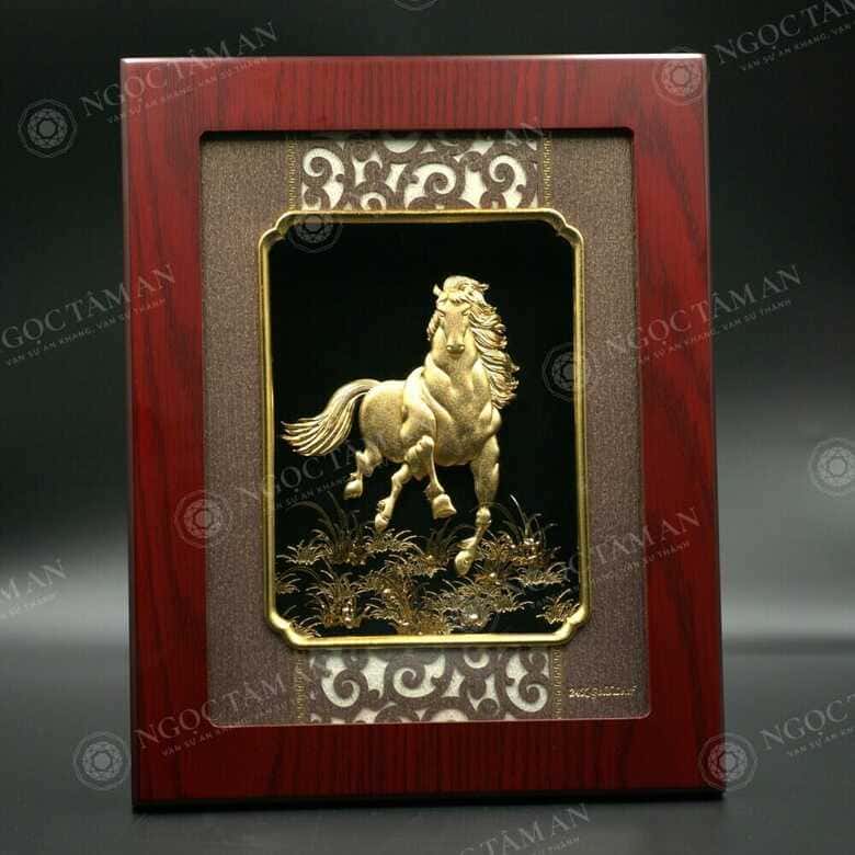 Tranh Mã đáo thành công là biểu tượng cho sự thành công