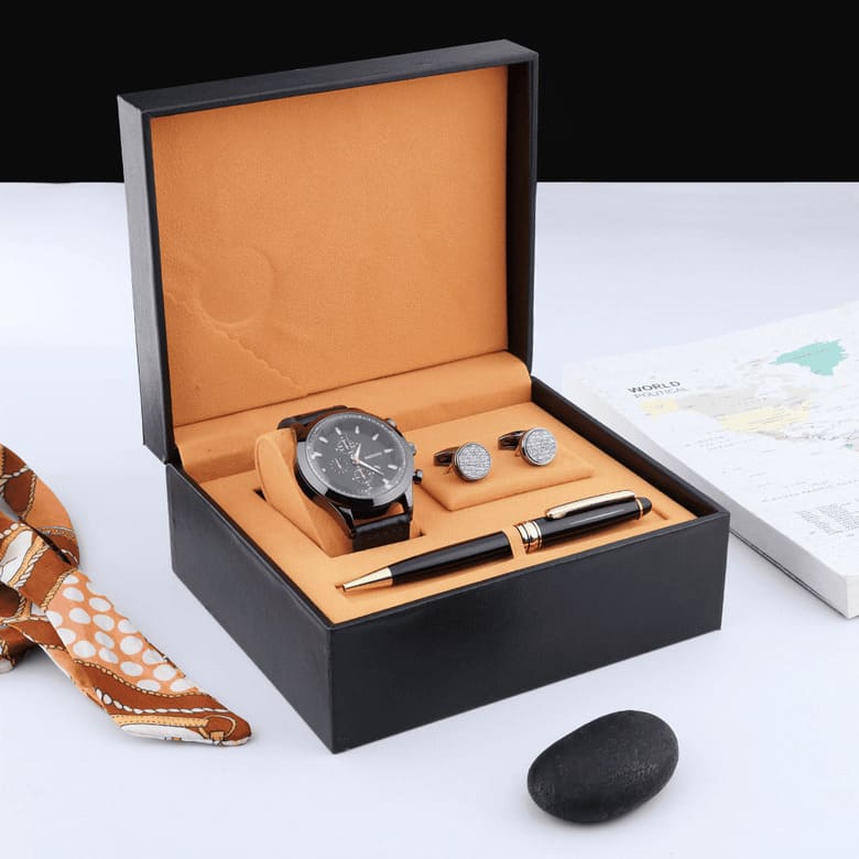 Set quà tặng thể hiện sự tinh tế và chu đáo của người tặng