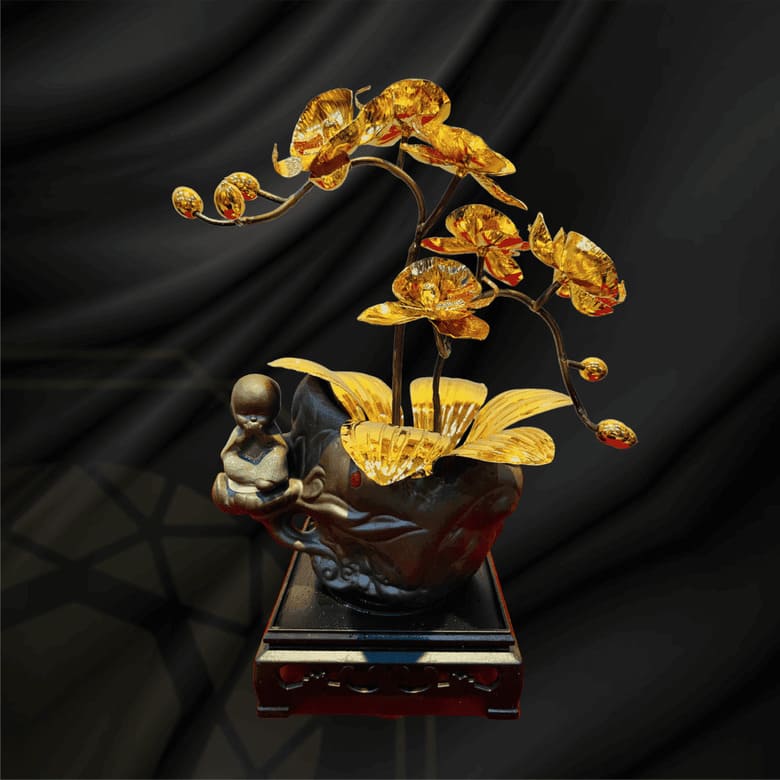 Chậu cây để bàn tượng trưng cho sự phát triển, sinh sôi và may mắn