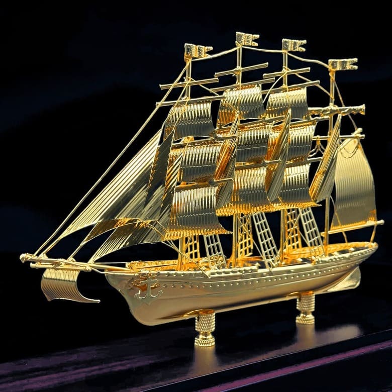 Mô hình thuyền thuận buồm xuôi gió - Ngọc Tâm An