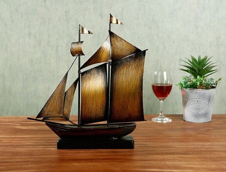 Mô hình thuyền thuận buồm xuôi gió bằng sắt
