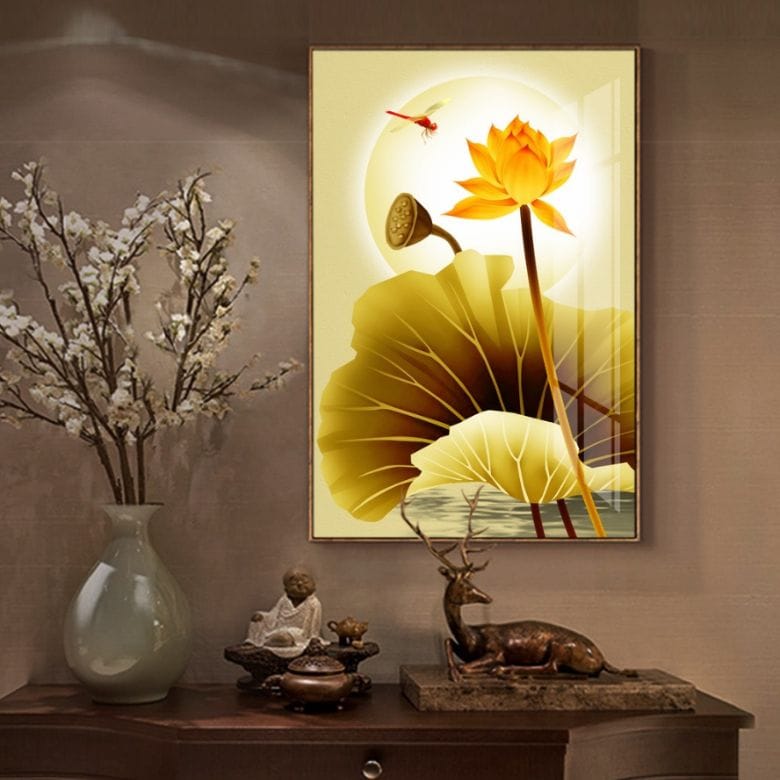 Tranh hoa sen vàng tượng trưng cho phú quý