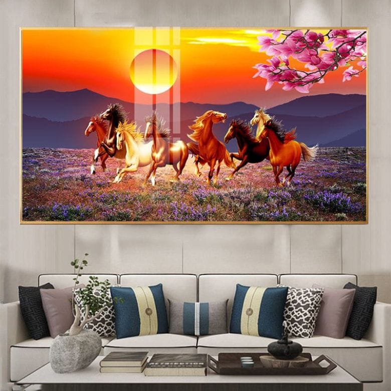 Tranh bát mã truy phong treo tường