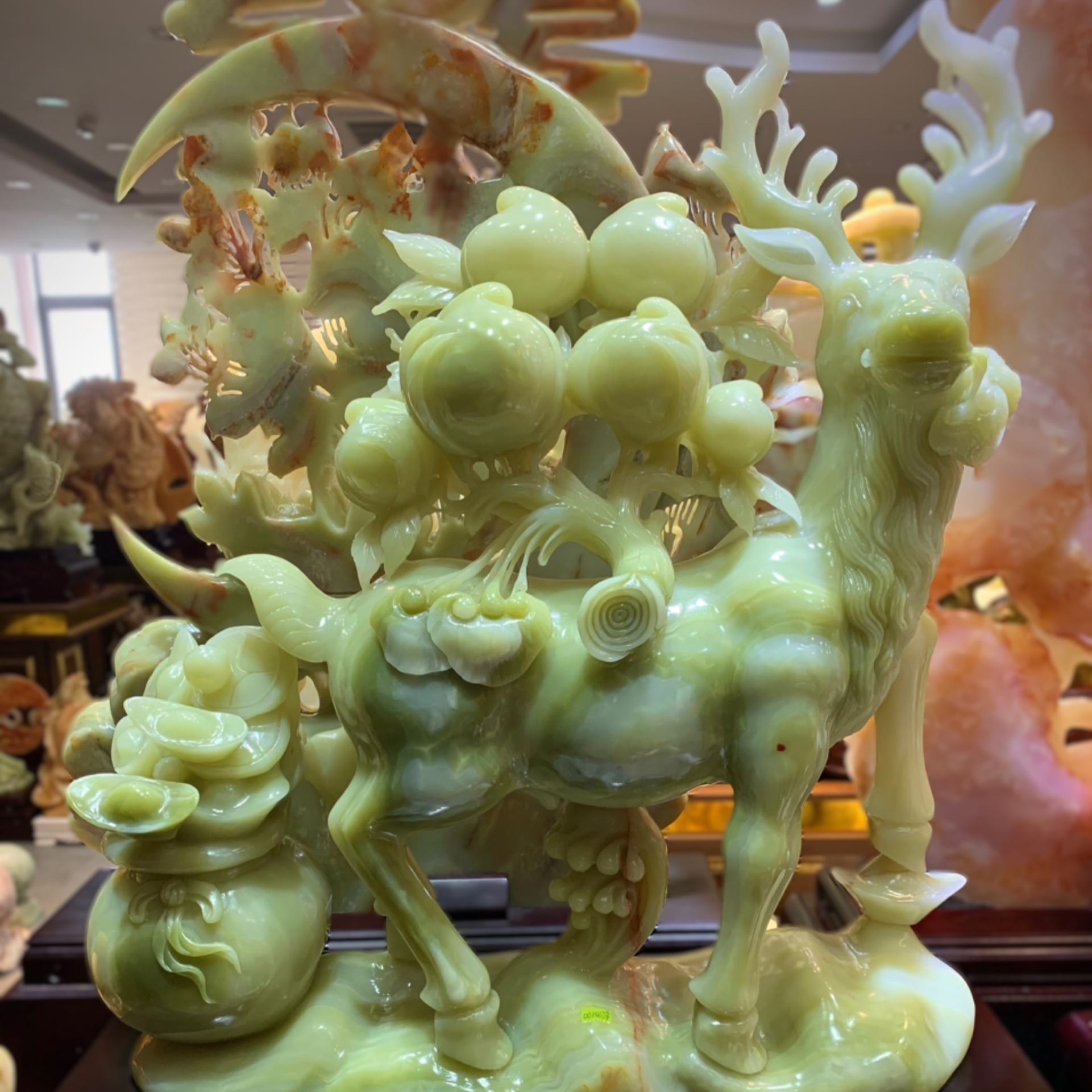 Tượng Hươu Ngọc Phú Quý Tài Lộc