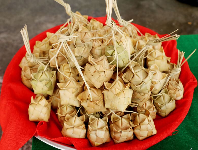 Đặc sản địa phương sẽ là món quà chân thành và đầy ý nghĩa