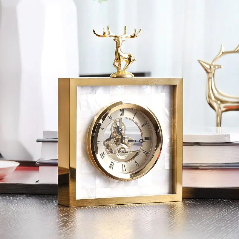 Đồng hồ để bàn cao cấp