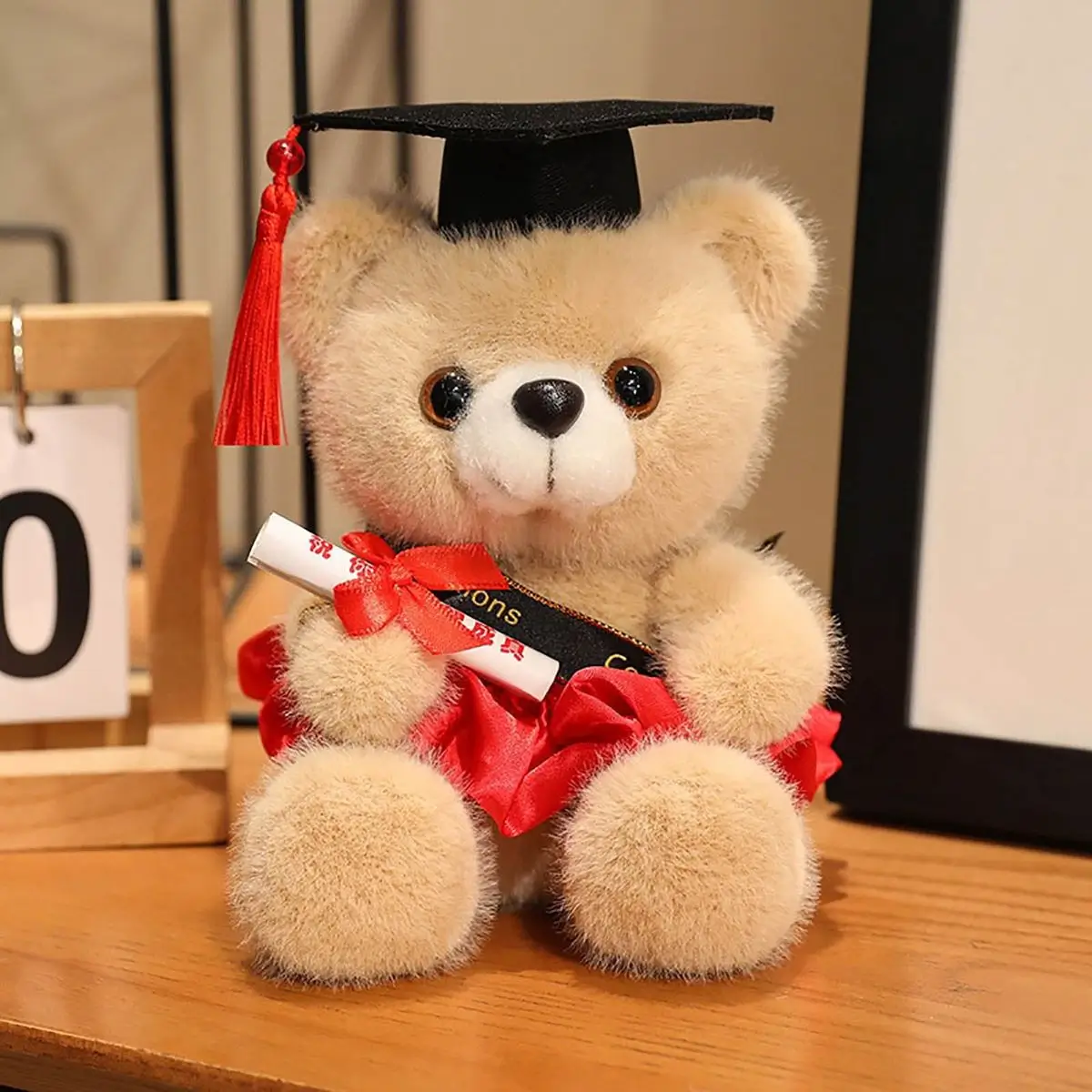 Gấu bông tốt nghiệp