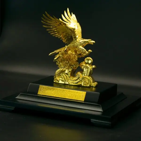 Tượng Đại Bàng dát vàng 24K
