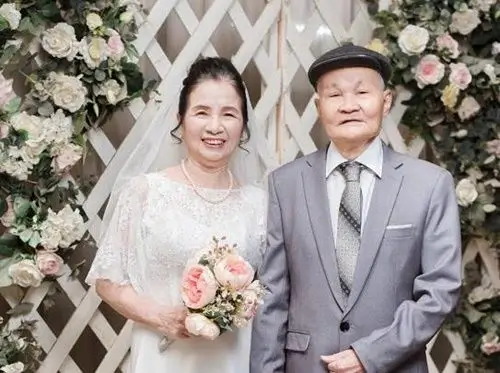 Video kỷ niệm ngày cưới cho ông bà, cha mẹ