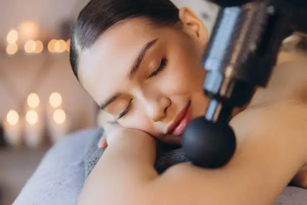 Máy massage mini cổ vai gáy