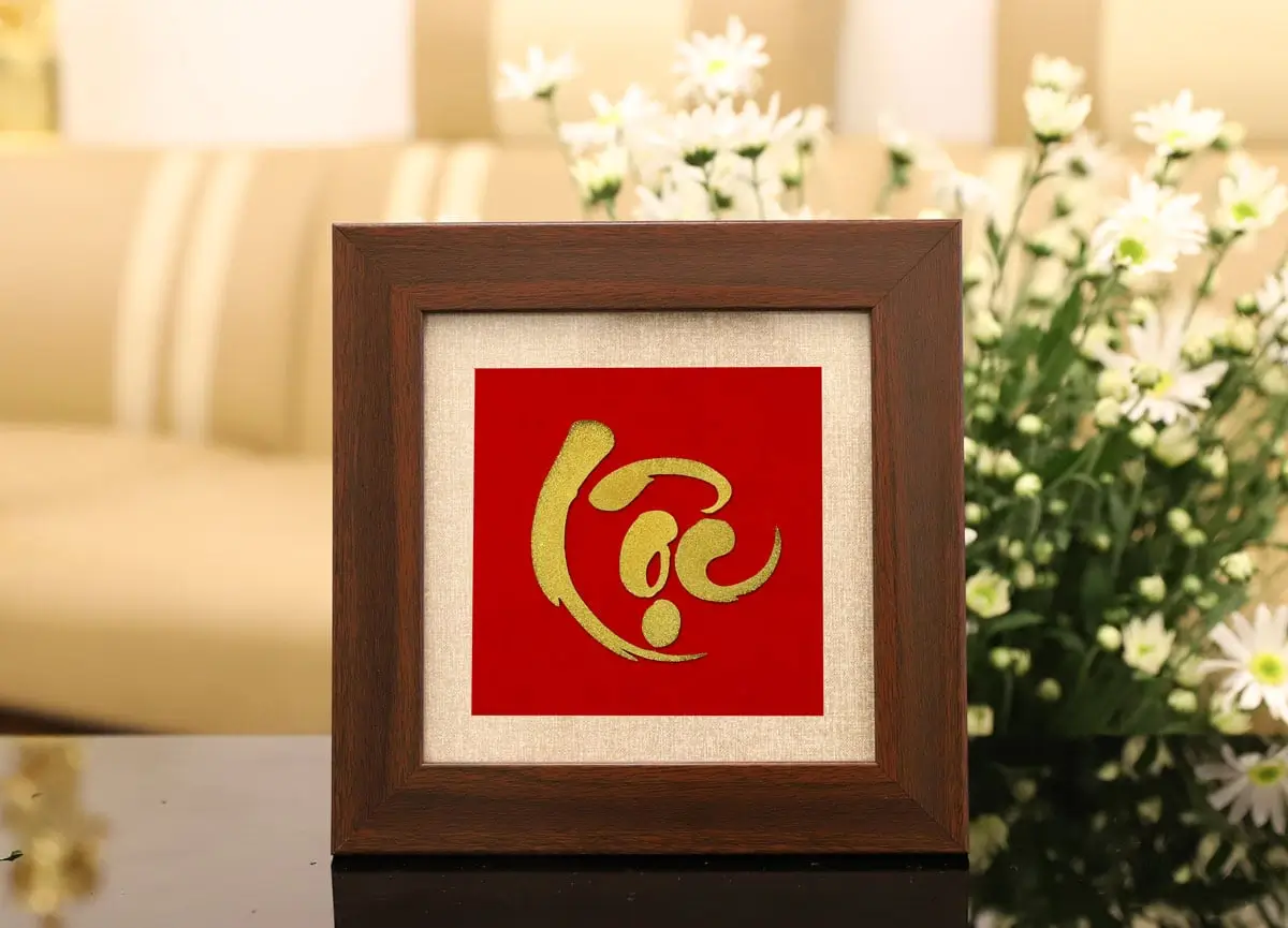 Tranh chữ lộc dát vàng