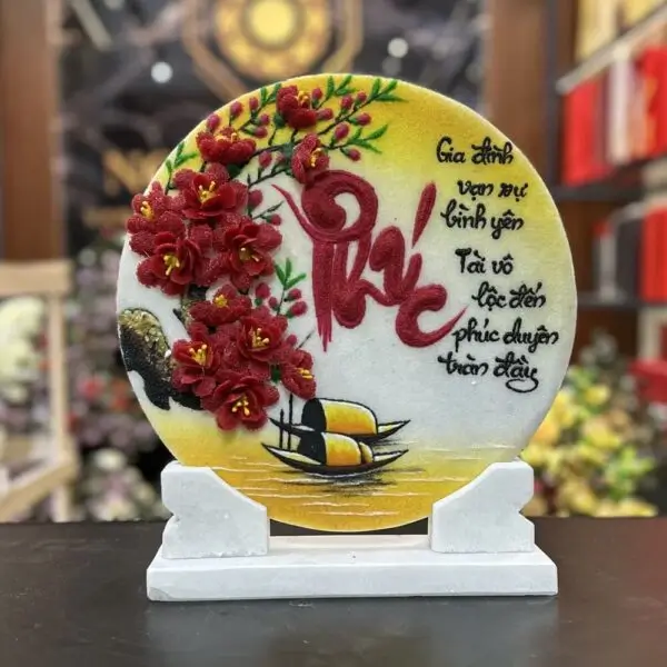 Tranh đá chữ “Phúc”